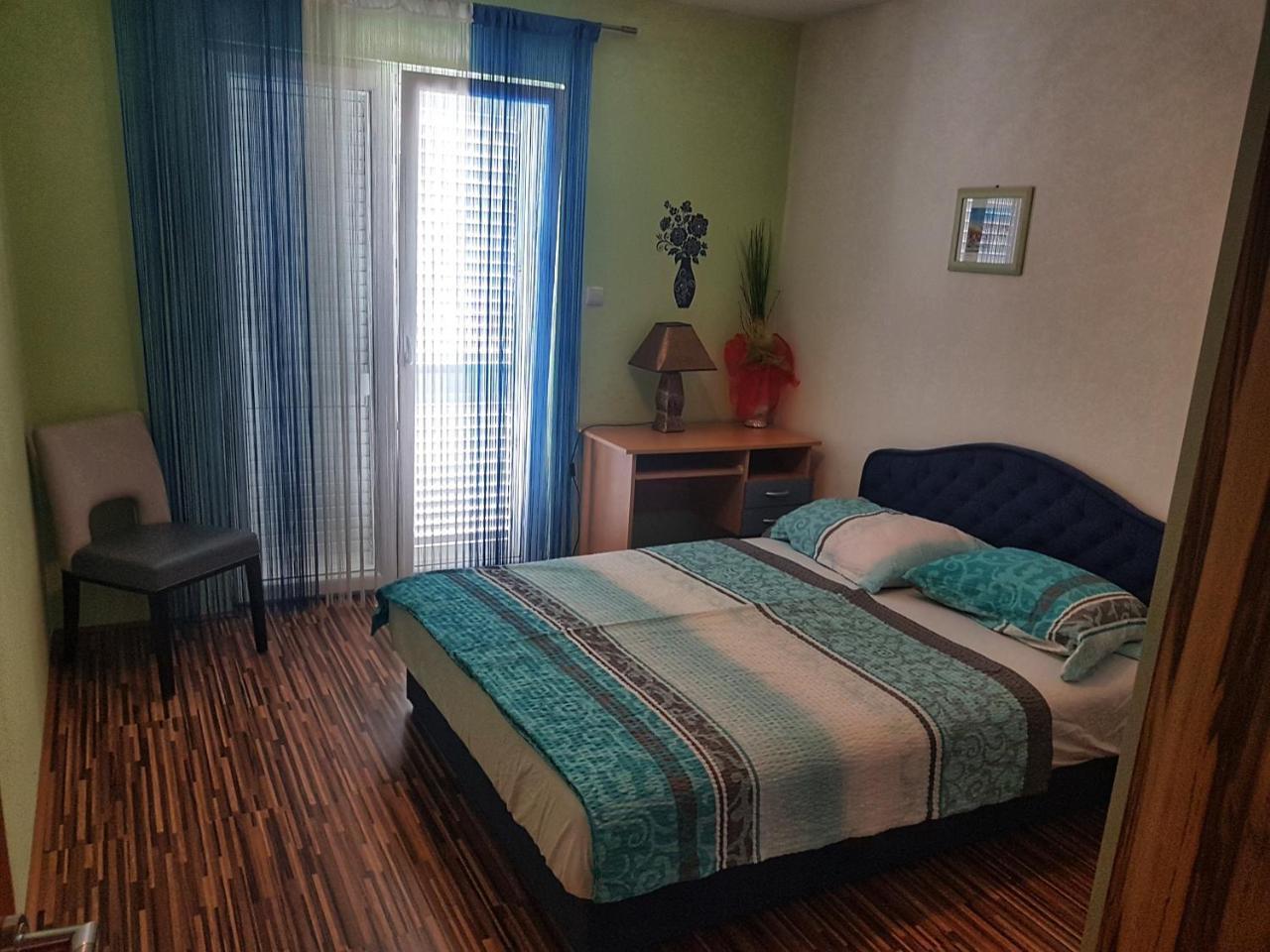 Apartments Mima Kaštela Kültér fotó